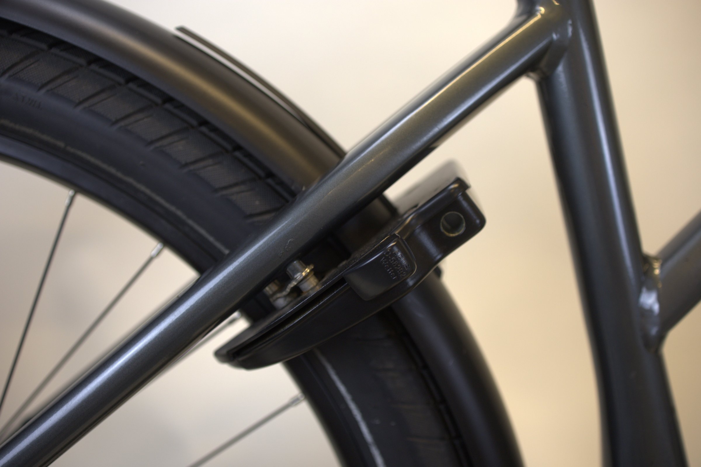 Trek Allant+ 8 Stagger