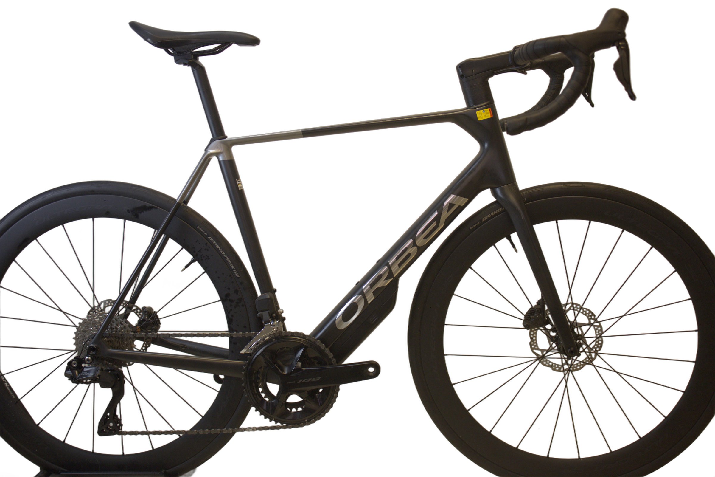 Orbea Orca M30i Di2 med Dura-Ace C50 og wattmåler