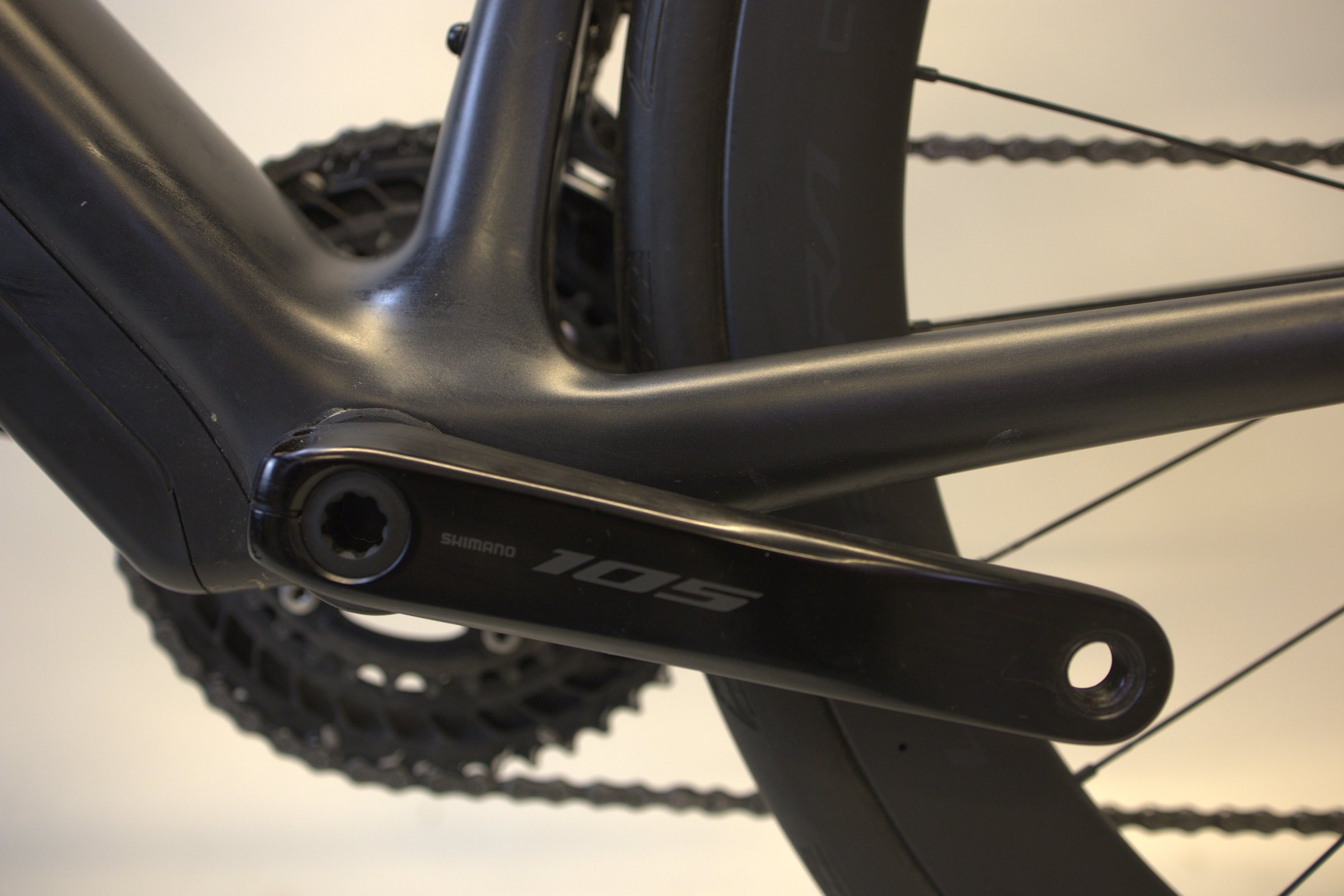 Orbea Orca M30i Di2 med Dura-Ace C50 og wattmåler