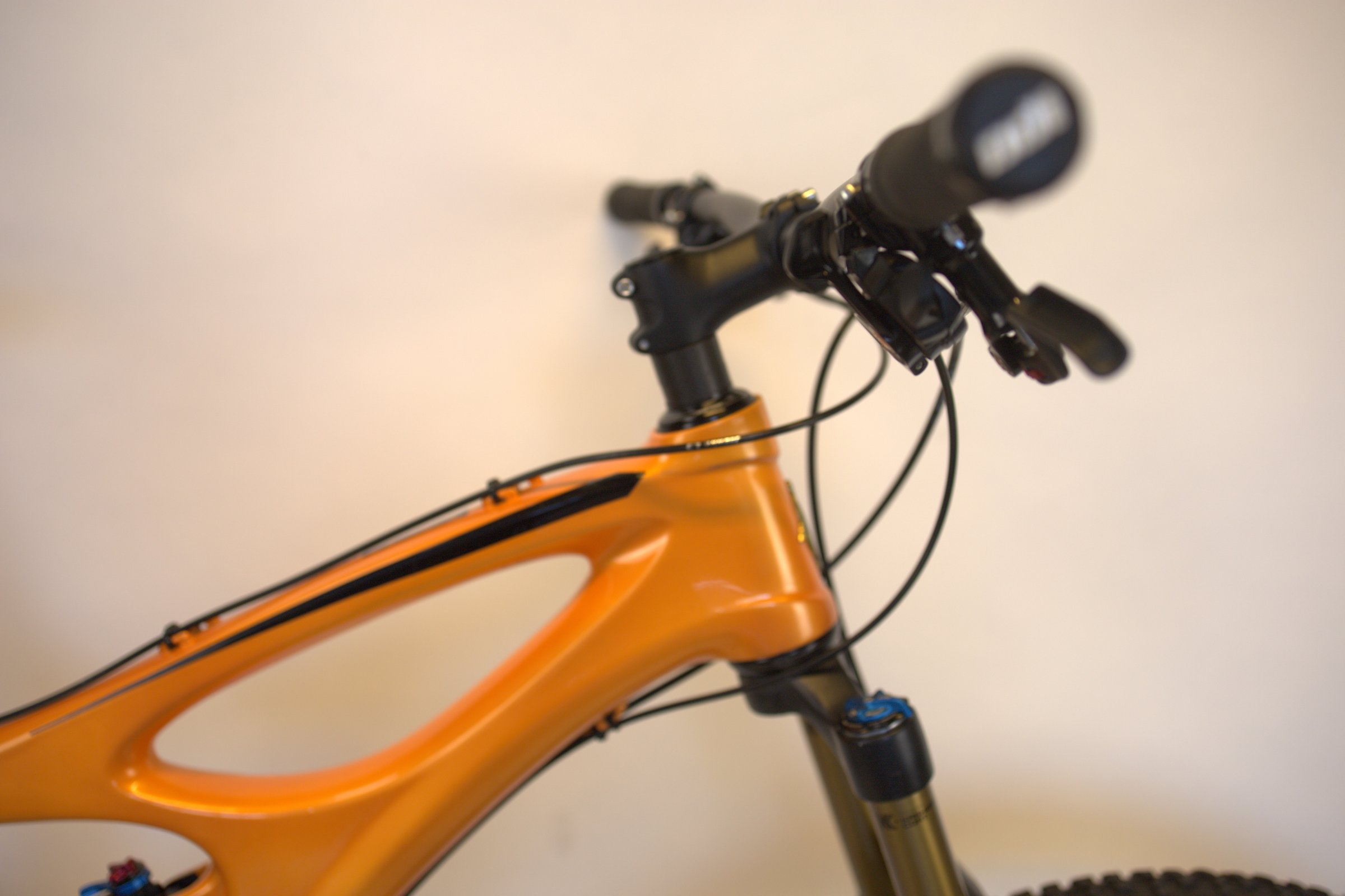 IBIS Mojo SL-R : Legendarisk stisykkel fra Ibis — lett, rask og utrolig responsiv.