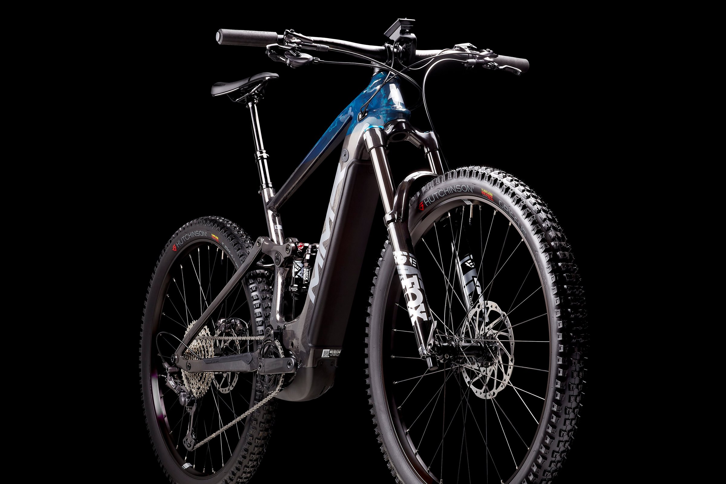Svart MMR X-Bolt 140 30 fra høyre side med detaljert bakhjul.