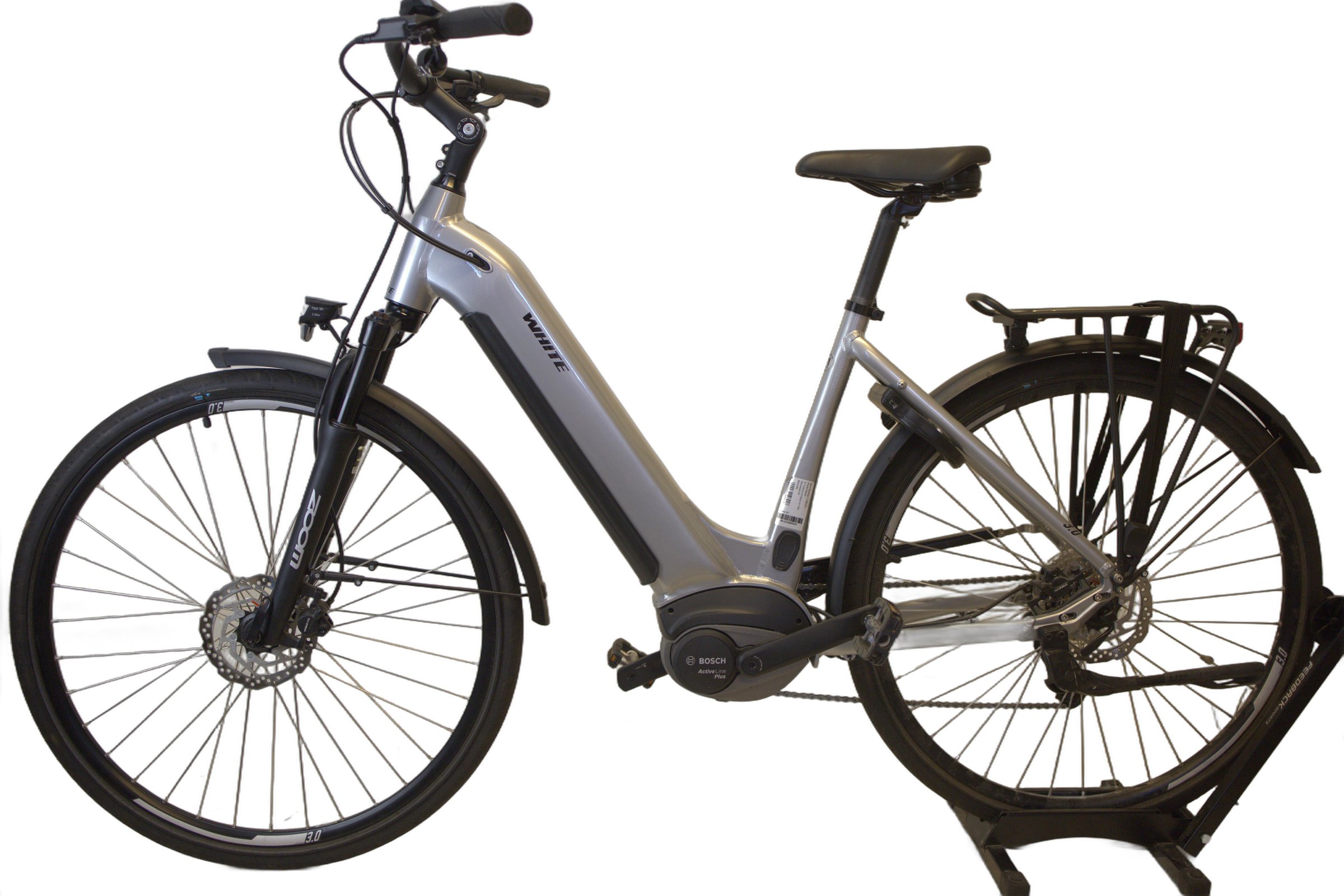 White E-Trekking 3.0 Bosch A+ 500 23