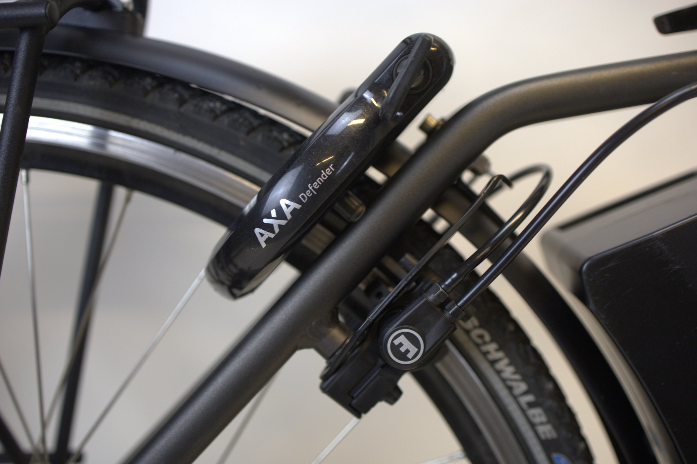 Kalkhoff Agattu med vinterdekk montert