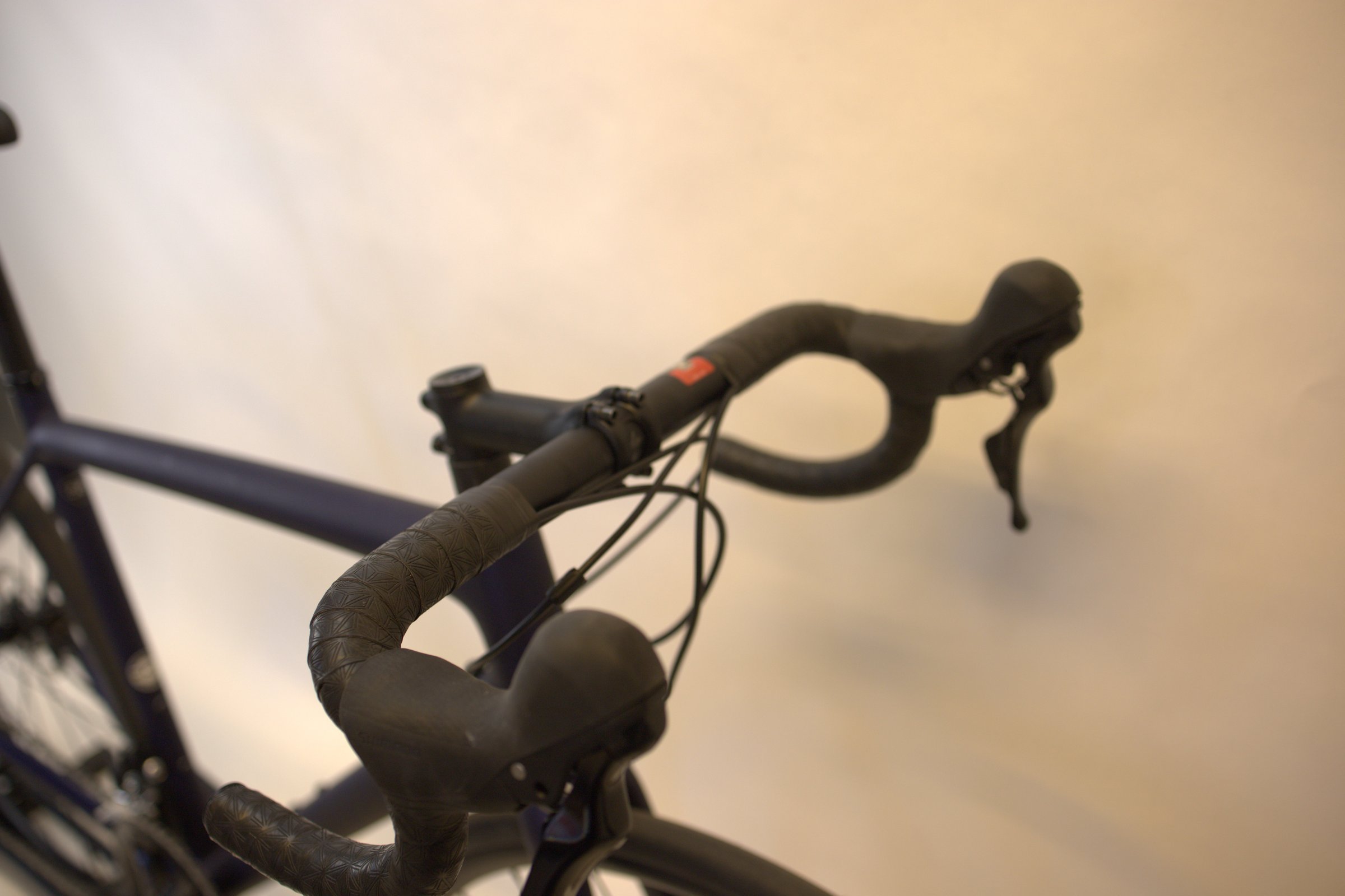 Specialized Aethos Sport - Shimano 105