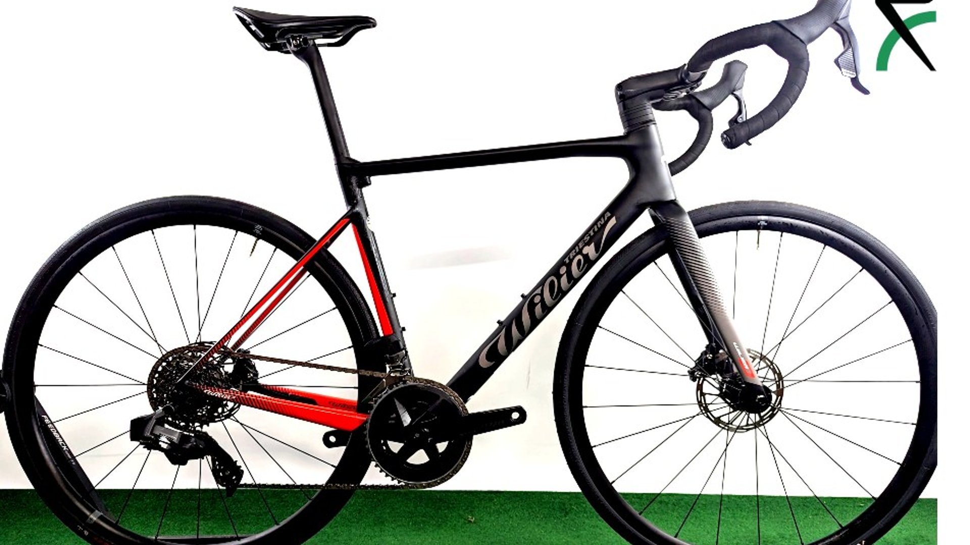 2022 Wilier 0 SL Disc SRAM AXS