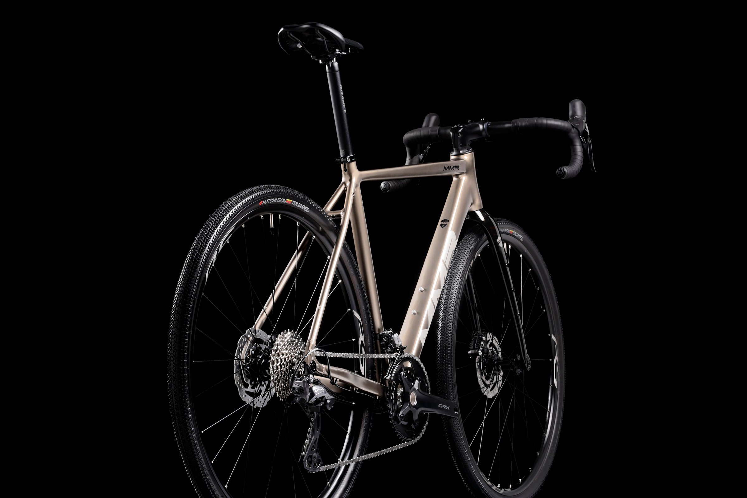 Beige MMR X-Grip 10 fra høyre side med moderne design.