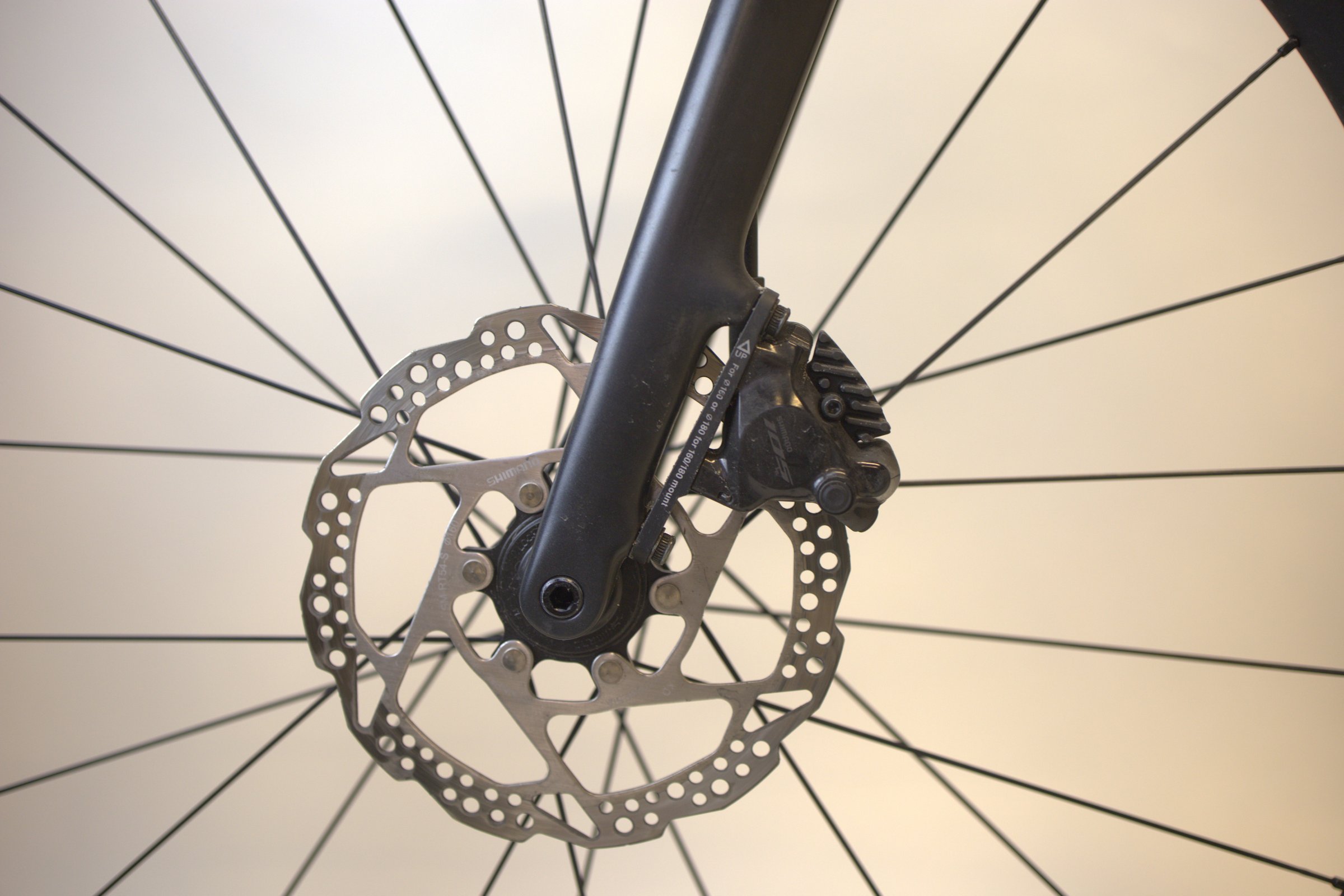 Orbea Orca M30i Di2 med Dura-Ace C50 og wattmåler