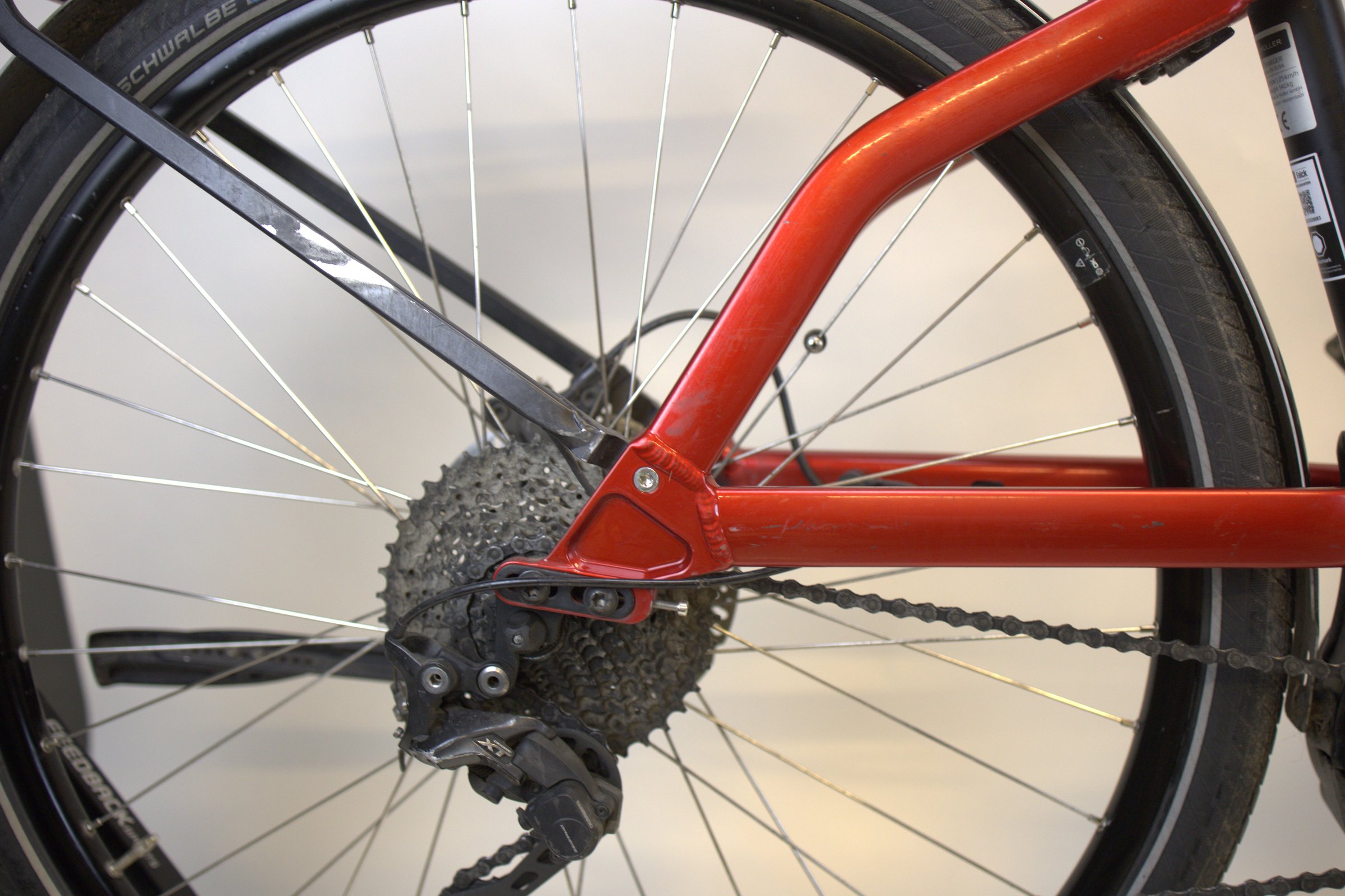 Riese & Müller New Charger Touring inkludert vinterdekk og lås