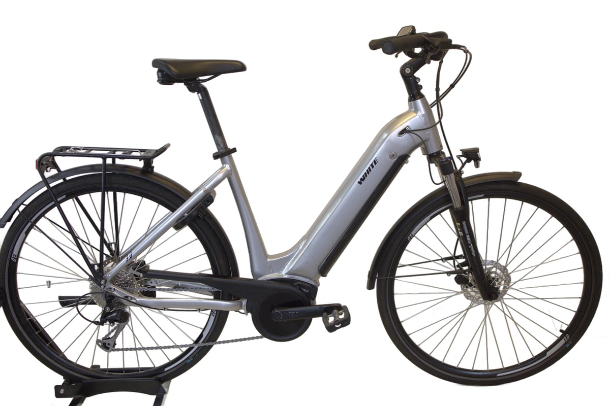 White E-Trekking 3.0 Bosch A+ 500