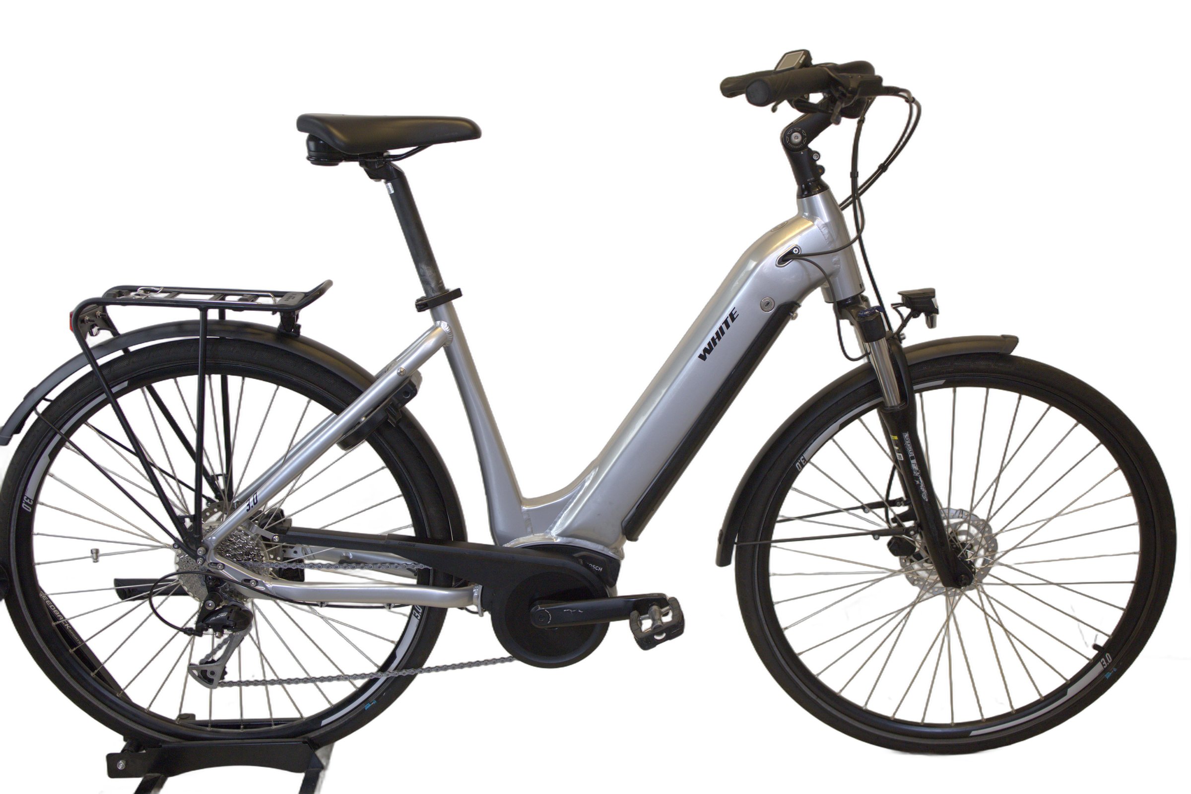 White E-Trekking 3.0 Bosch A+ 500