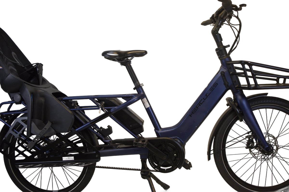 HERCULES ROB FAMILY (1437 km) med barnesete og vinterdekk, kurv og fothviler bak