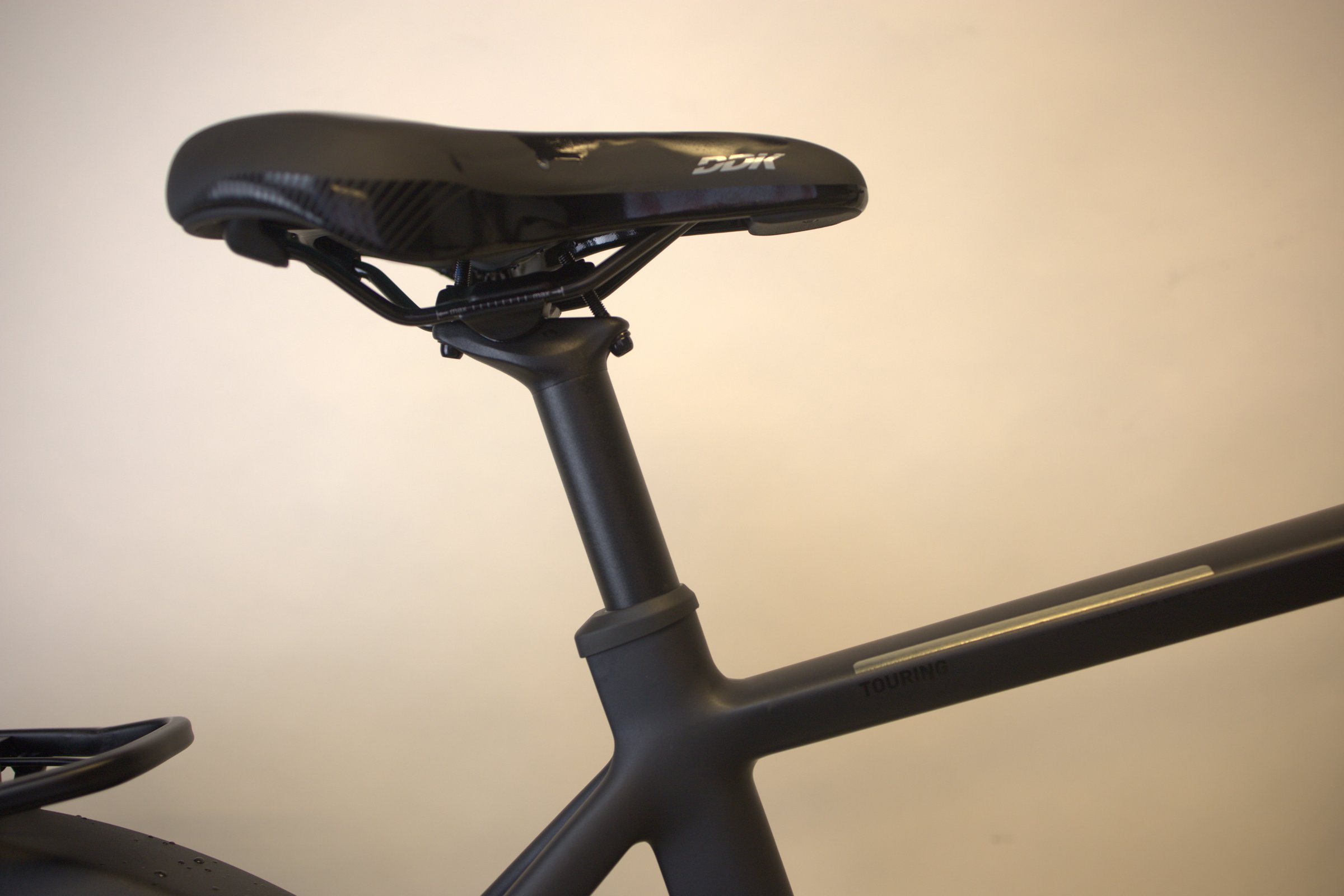 Cube Touring Hybrid ONE 600