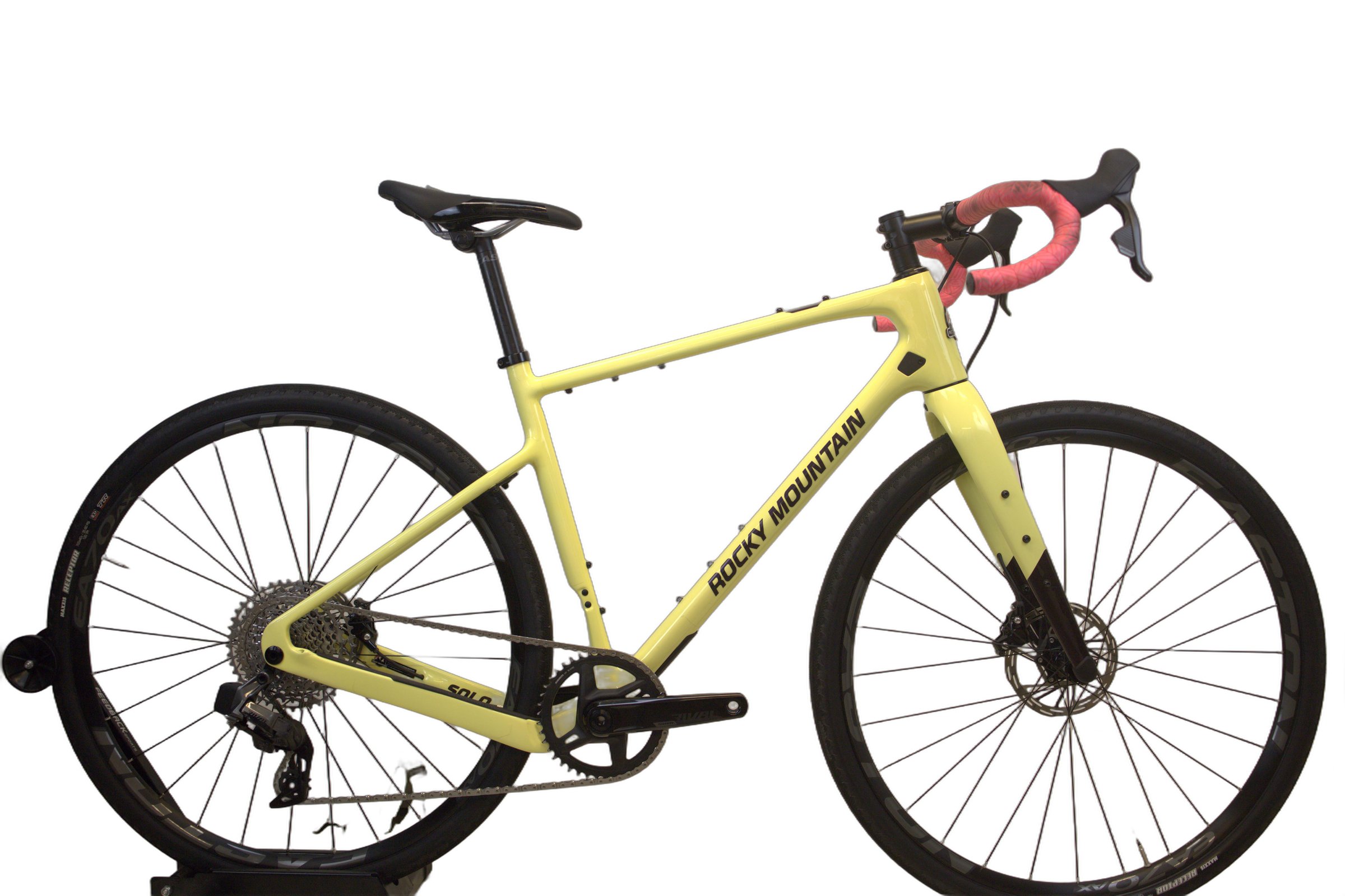 Lys gul Rocky Mountain Solo C70 fra siden.