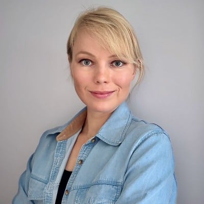 AI Prototyping for Designers