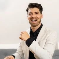 Darius Mora (The App Guy)