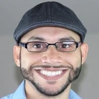 Edwin Diaz | 900,000+ Students, Coding Faculty Solutions