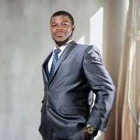 Glory Tshokama