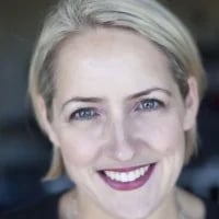Laurel Papworth