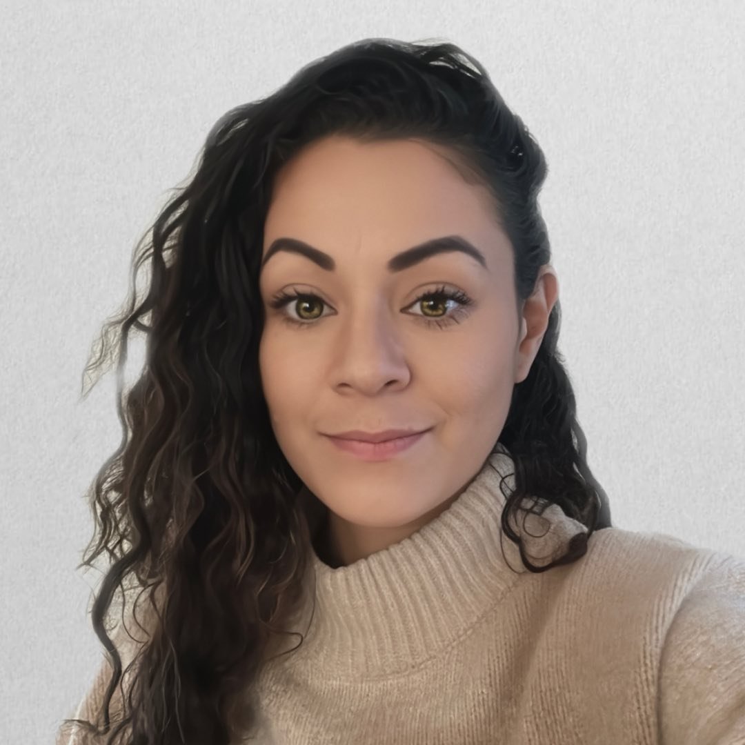 Laura Navaquin