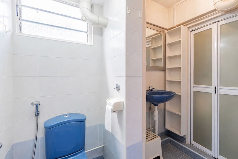 129 Bukit Merah View – Bathroom 3