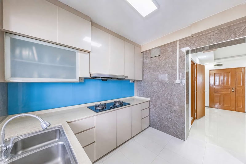 335 Sembawang Close – Kitchen 3