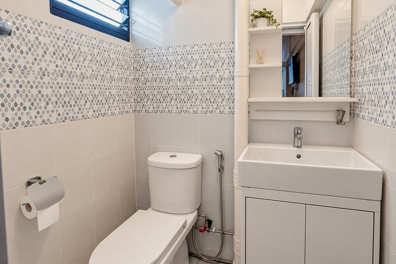 235 Ang Mo Kio Avenue 3 – Master Bathroom_1A