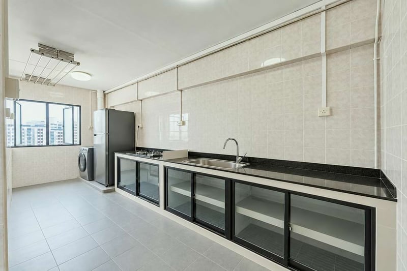 470 Sembawang Drive – Kitchen 2