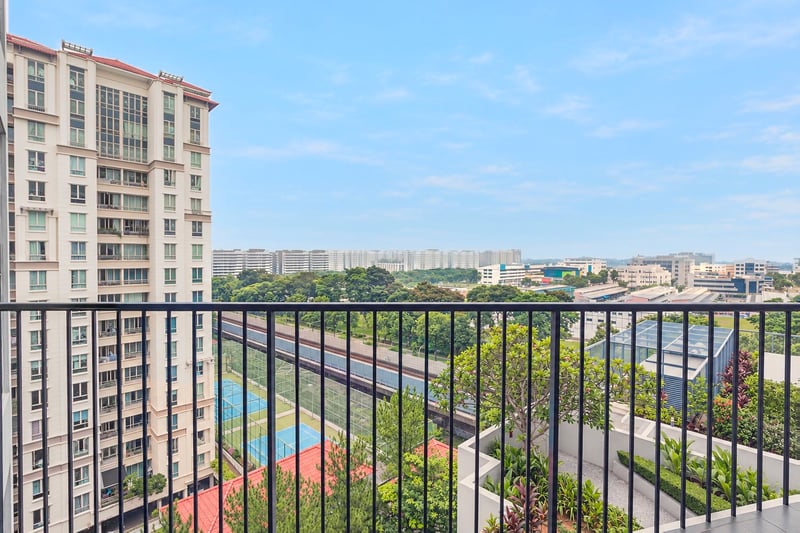 Eight Courtyards – Balcony_1A
