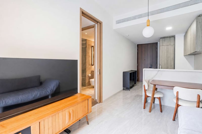 Leedon Green – Living Dining 3