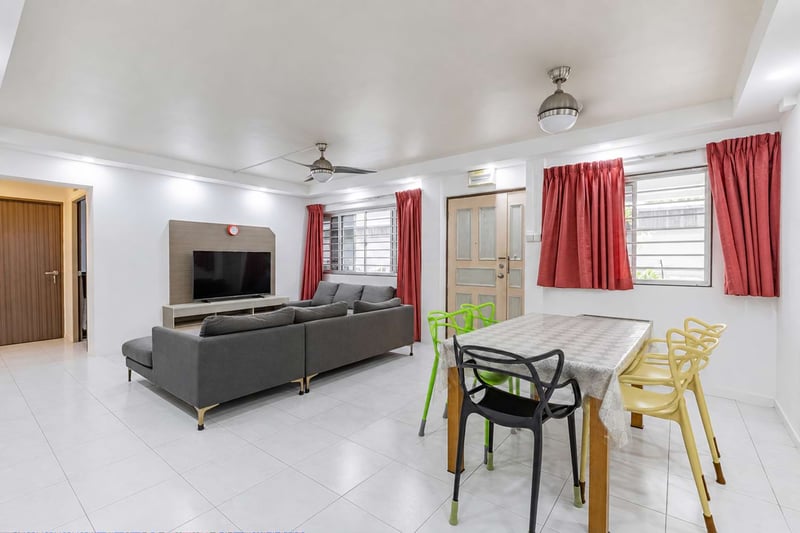 151 Jalan Teck Whye – Living Dining 2