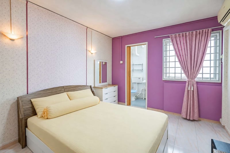 321 Bukit Batok Street 33 – Master Bedroom 1