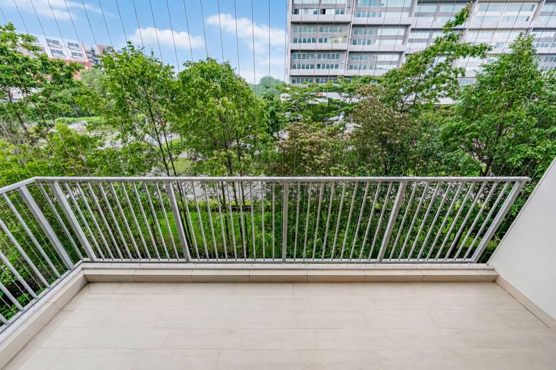 Parc Life – Balcony 2