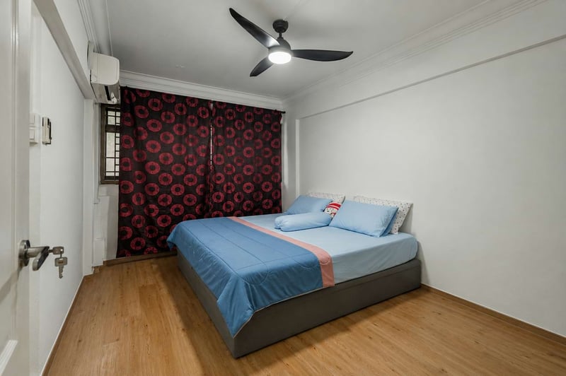 642 Ang Mo Kio Avenue 5 – Bedroom 1
