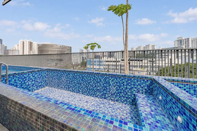 Alexis – Pool 1