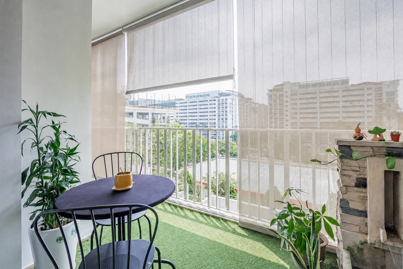 Forestville – Balcony 1