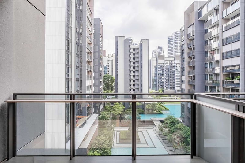 Leedon Green – Balcony 1
