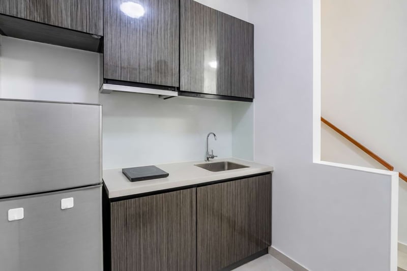 Vibes@upper Serangoon – Kitchen 1