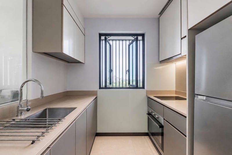 Normanton Park – Kitchen 1