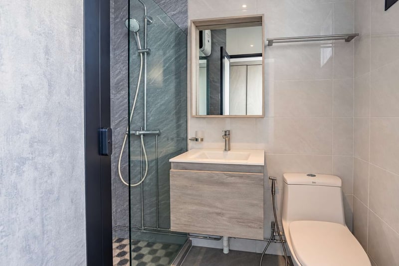 977 Jurong West Street 93 – Master Bathroom 1