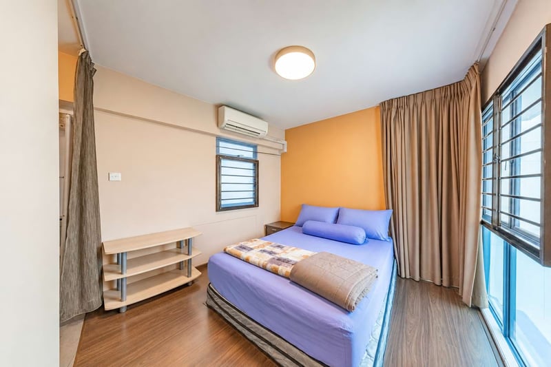 468A Admiralty Drive – Master Bedroom 1