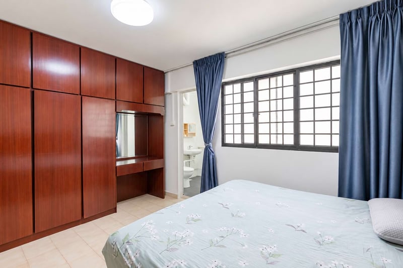 234 Jurong East Street 21 – Master Bedroom 1