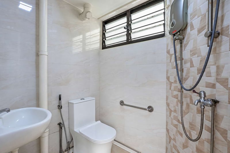 709 Bedok Reservoir Road – Bathroom 1