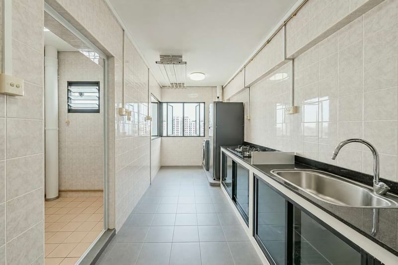 470 Sembawang Drive – Kitchen 1