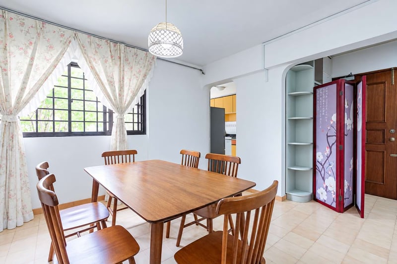 234 Jurong East Street 21 – Dining Area 2