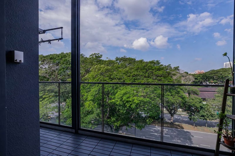 Lattice One – Balcony 1