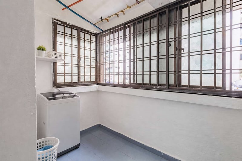 435 Jurong West Street 42 – Laundry Area 1