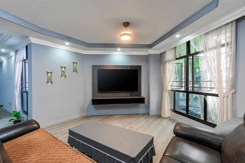 468 Segar Road – Living Room 3