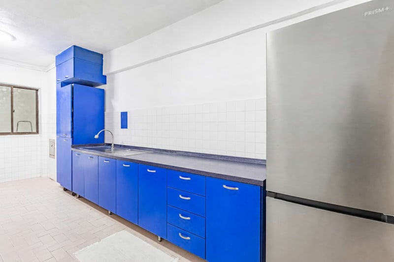 435 Jurong West Street 42 – Kitchen 2