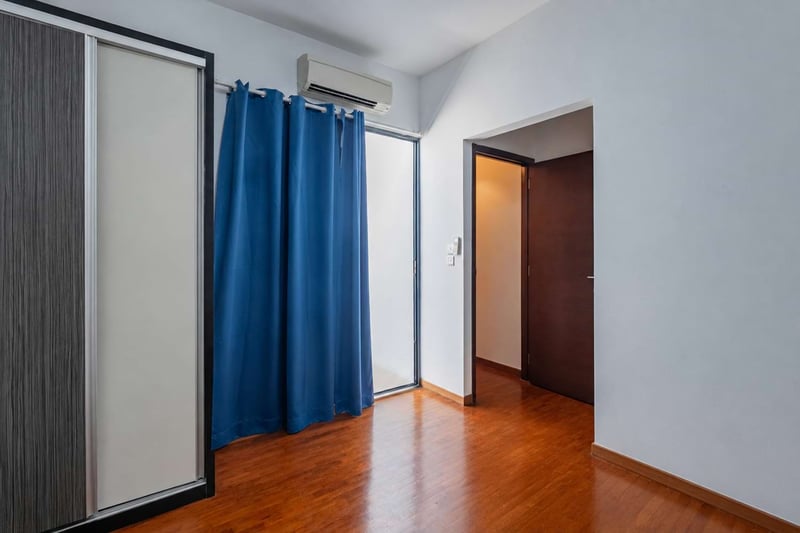Vibes@upper Serangoon – Master Bedroom 2