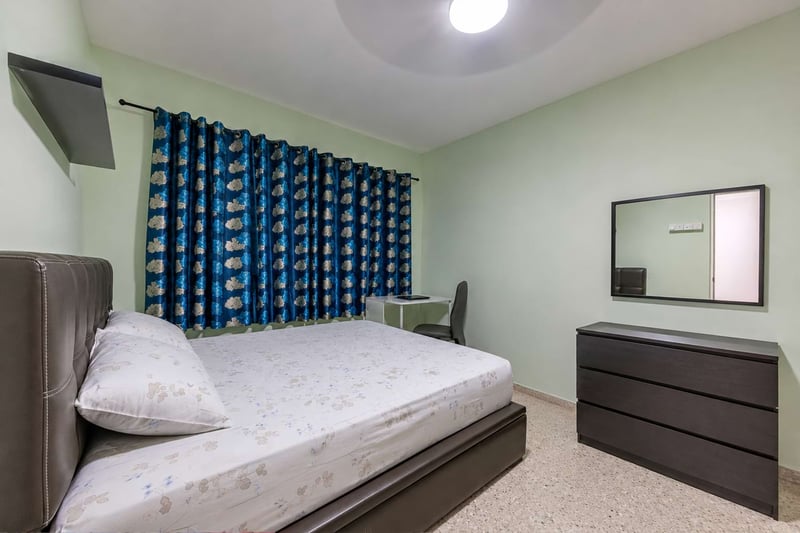 487 Jurong West Avenue 1 – Bedroom 1